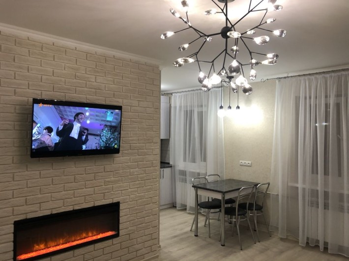 Продаж 2 к  квартири,  вул Незламності, Жд - фото 1