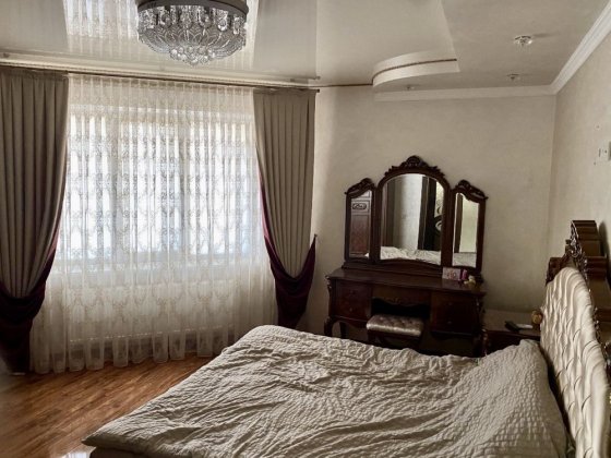 Продається 2–х кімнатна квартира Героїв Майдану Черновцы