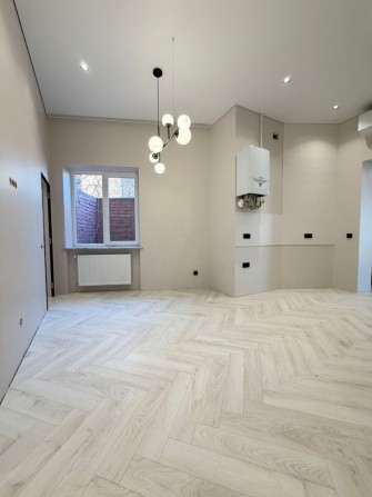 Продається 2-кімн. ЦЕНТР - фото 1