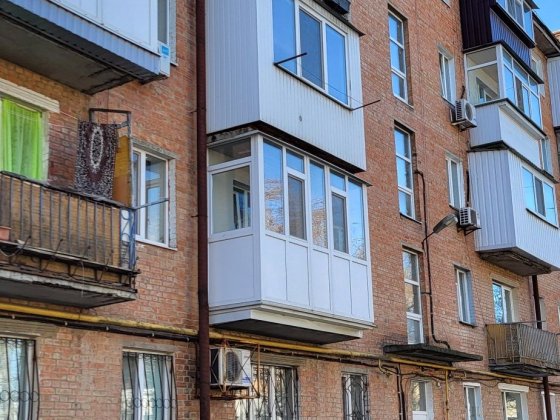 Продам 2ком Корпусный парк Полтава