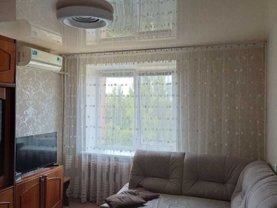 Продам 2-х кімнатну малосімейку Браїлки 7/9цегла 36м косметика Полтава