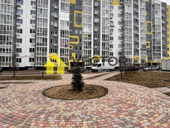 Продаж 1 к квартири. Зданий будинок. 3/9. Автономне опалення Полтава