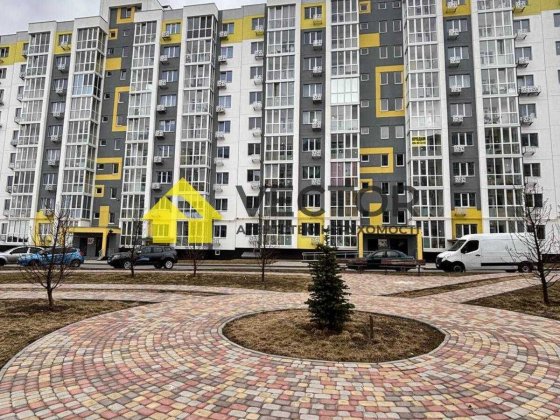 Однокімнатна 41м² поверх 5/9 Чорнові роботи зроблено! Полтава