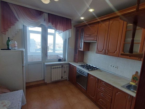 1-кімнатна квартира 42,54 м² з ремонтом, тепла лоджія, ОСББ Суми