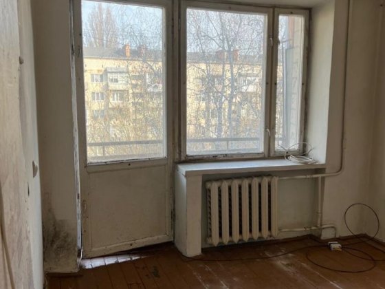 Продаж 1 кім. Квартири вул. Скальда ( Чернівці) Черновцы