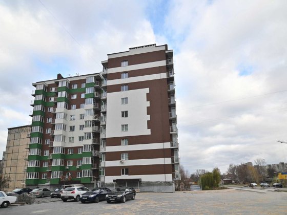 Продаж дворівневої 3-кімнатної квартири. АВТОНОМНЕ ГАЗОВЕ ОПАЛЕННЯ Ровно