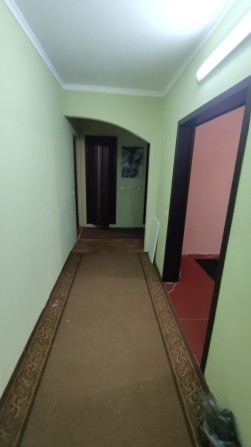 Продам 3-к квартиру - фото 1