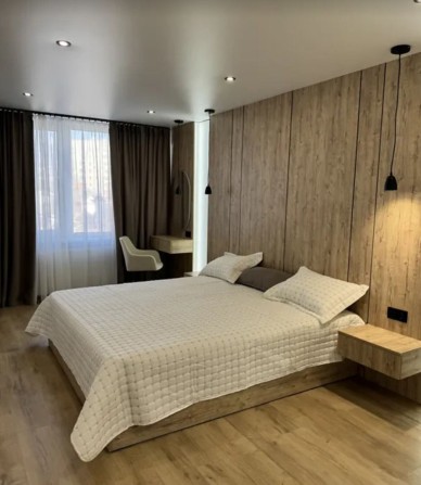 Продаж 1к квартири 39 кв. м на вул. Білогірська - фото 1