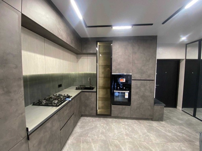 Продаж 1 км квартири на Варшавському шосе з ремонтом у новобудові - фото 1