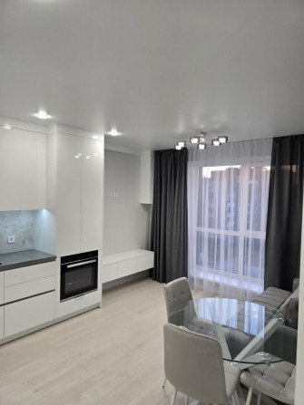 Продаж / Квартира / Студентська 24, Рівне - фото 1