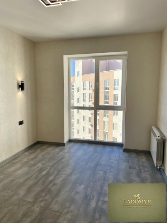 Продаж / Квартира / вул. Соборна, Ювілейний, Рівне - фото 1