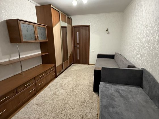 : НОВИНКА! 1 Кім Квартира на МОТОТРЕЦІ! З ремонт та меблями! Рівне