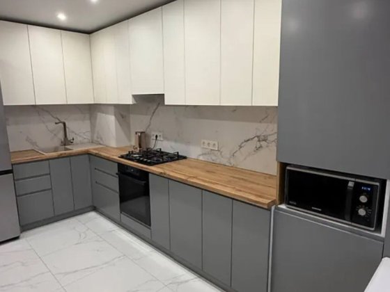 Продаж 1к квартири 45 кв. м на вул. Олександра Довженка Тернополь