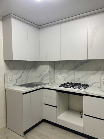 Продається 3-х кімнатна квартира в районі Браїлки - фото 1