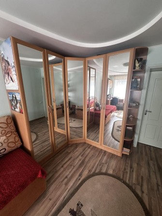 Продаж квартири на Алмазному біля універсаму поруч школа дитячий сад - фото 1