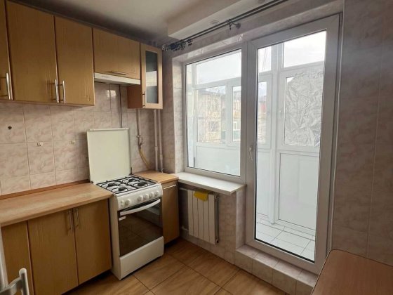 Продаж 1-кімнатної квартири з косметичним ремонтом! Полтава