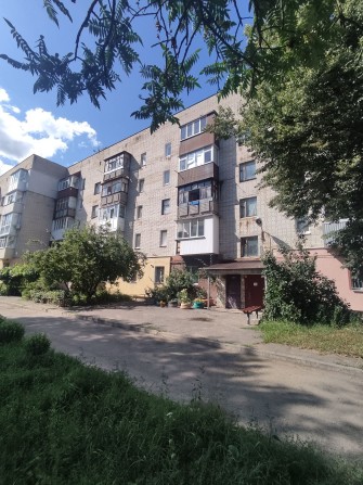 Продам 3х кімн в цегляному буд. р-н автовокзалу - фото 1