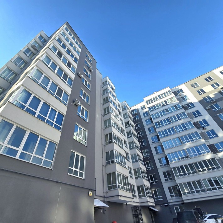 Терміновий продаж 2-кімнатної квартири у новобудові - фото 1