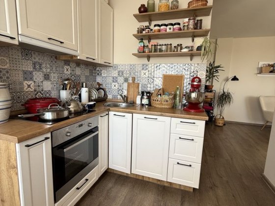 Продам двокімнатну квартиру на Червонія 22 Рівне