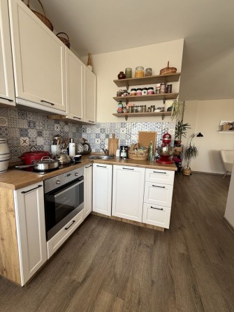 Продам двокімнатну квартиру на Червонія 22 - фото 1