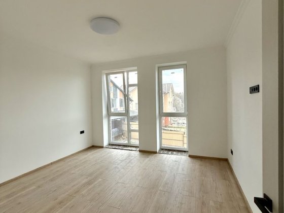 Продається новобудова в р-н Каспрука Черновцы