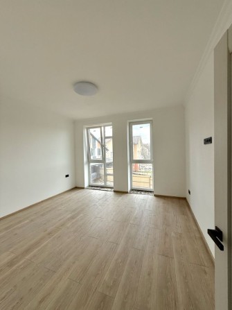 Продається новобудова в р-н Каспрука - фото 1