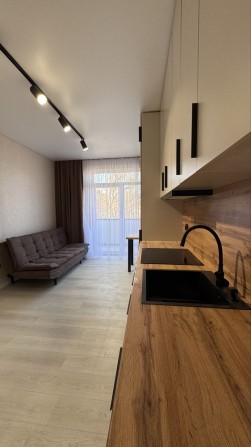 Центр. Новобудова. Продається Нова 1,5 кімнатна. - фото 1