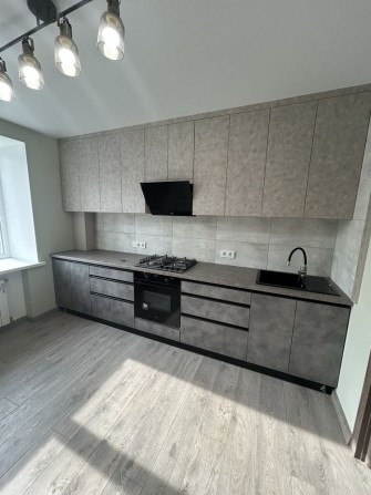 Продаж 2-во кімнатна , Центр - фото 1