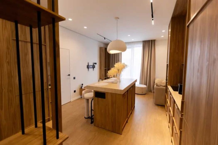 Терміново! 1-кімнатна квартира з ремонтом в Ужгороді, вигідна ціна - фото 1