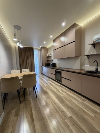 Продаж 2 к квартири в ЖК Будапешт. - фото 1