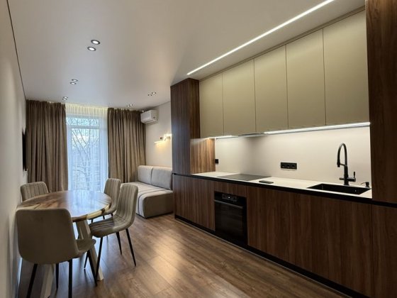 Продається Нова, гарна 1,5 кімнатна квартира. Новобудова.Проспект Ужгород