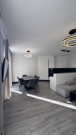 ЖК Residents Park. Продаж просторої 1.5 кімнатної. 78 м.кв - фото 1