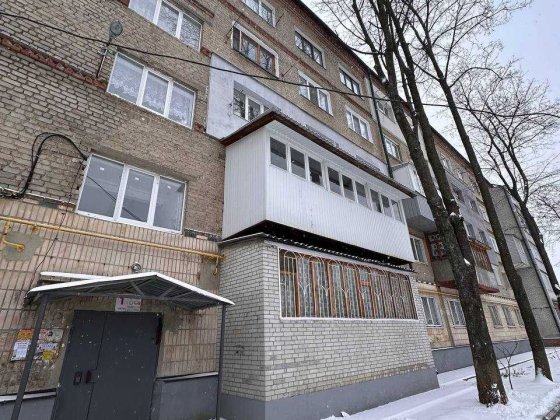 Продаж 1-кімнатної квартири вул. Нижньосироватська (Хіммістечко) Суми