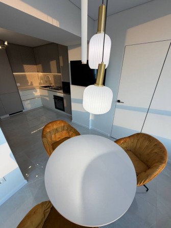 Продається 1 к. Квартира 51 м2 велика та простора по вул. О.Довженка - фото 1