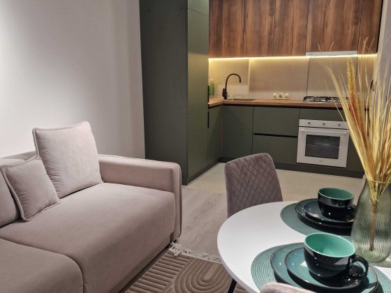 Продаж двох кімнатна квартира та кухня-студія Тернополь