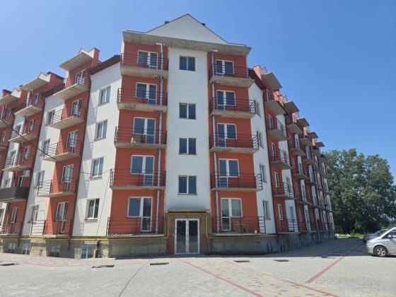 Продаж 2 кімнатної квартири ЖК Озерний Край Ужгород