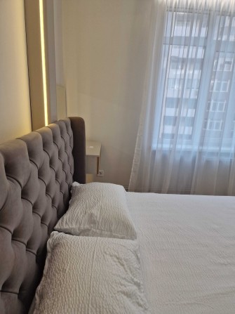 Продаємо стильну квартиру в молодіжннономному мікррорайоні - фото 1