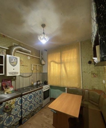 Продаж 1к квартири під ваші фантазії для ремонту - фото 1