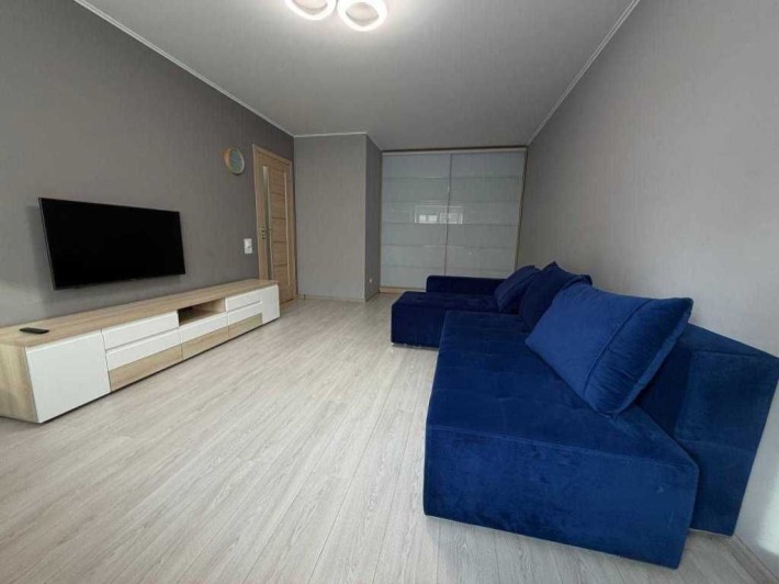 Браїлки!! Однокімнатна квартира з євроремонтом!! - фото 1