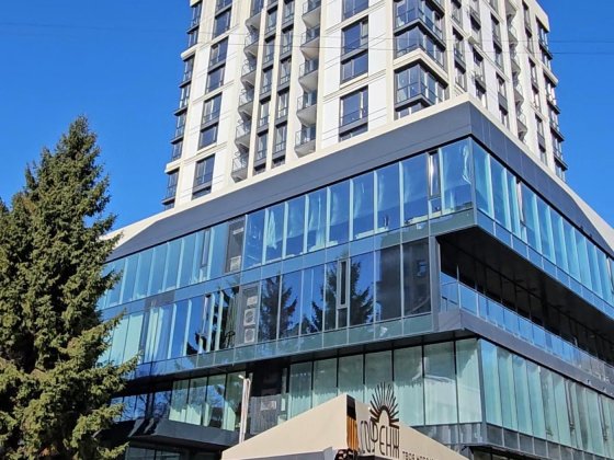 Продаж / Квартира / Кавказька , Центр, Рівне Рівне