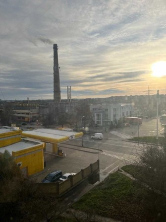 Є1к квартира в зручній  локації - фото 1