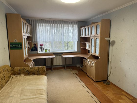 3-к, покращеного планування, в. 128 бригади Ужгород