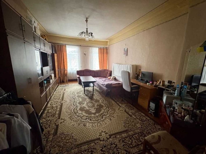 Продаж 3-кімнатної квартири в центрі міста - фото 1