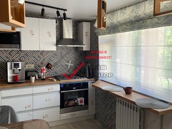 Продаж 3к квартири біля Конкорду Полтава