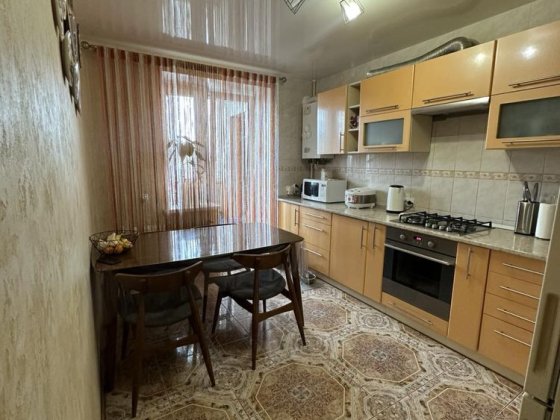 Продаж 2 кім бульвар Просвіти з меблями та технікою Тернополь