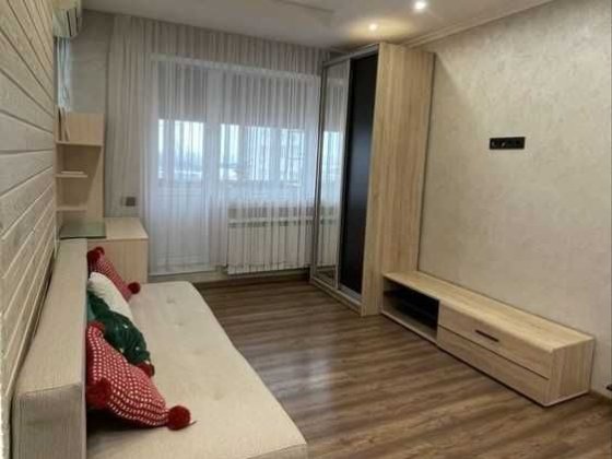 / 1-кімнатна мебльована квартира 30 м² у районі Чайка Рівне