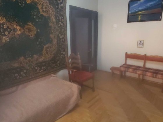 Продам 2х кім квартиру на Легоцького біля Токіо Ужгород