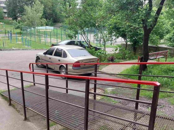 Чотири кімнатна квартира в районі Екватора Рівне