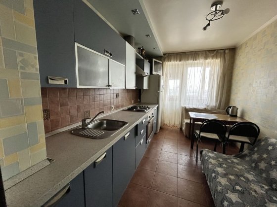 2 к квартира 9 ка. Ліфт без світла працює! Суми