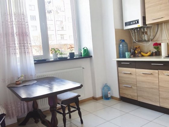 Продається однокімнатна новобудова Черновцы